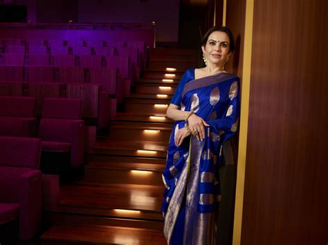 Nita Ambani Bollywood Blast: A Spectacular Fusion of Tradition and Modernity!